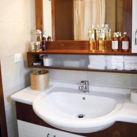 #luxlikehome - Marni Luxury Beachfront Maisonette Ladhokopana